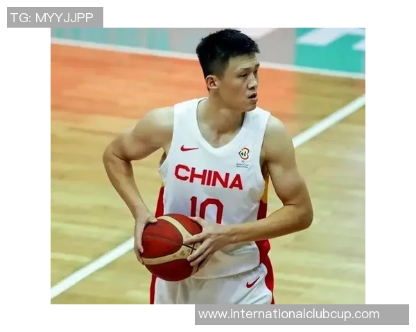 周鹏：从篮球场上的传奇到生活中的榜样，如何塑造自己的精彩人生